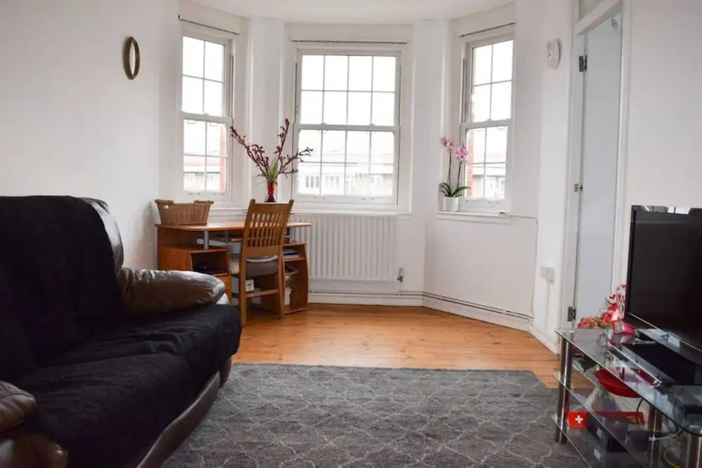 Stylish 1 Bedroom Flat In South Kensington