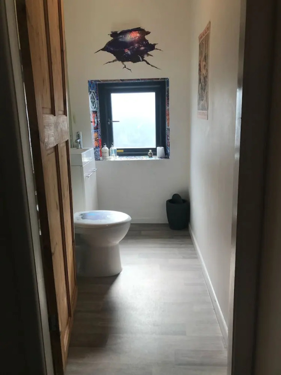 Todmorden Bed & Breakfast - The Toothless Mog