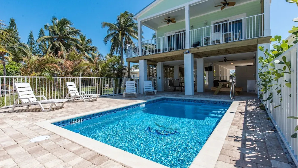 Marathon Retreat