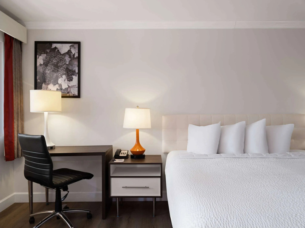 Ramada by Wyndham San Diego Poway Miramar