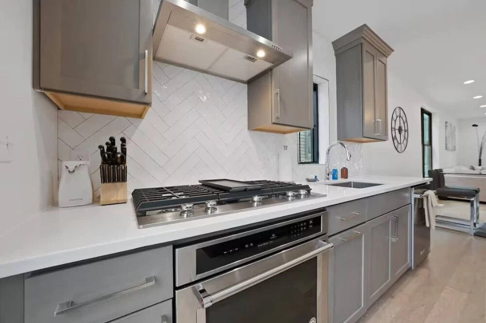 Jungle House Premier Residences – Downtown Columbus & Short North