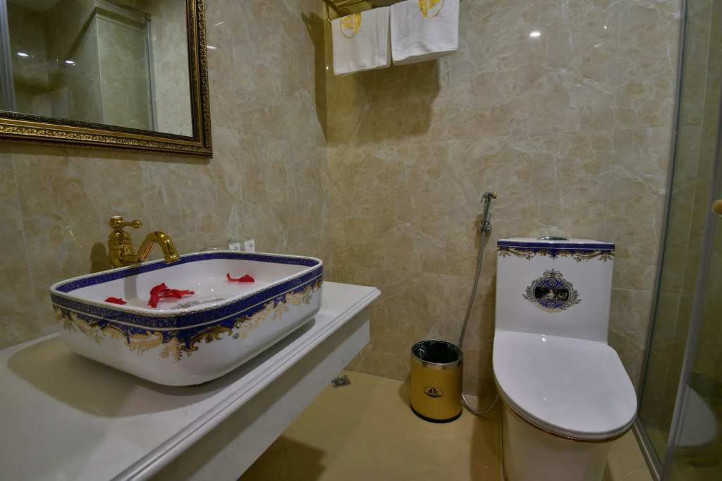 Golden Sail Hotel & Spa