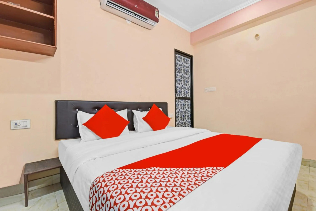 OYO Flagship 80582 Hotel Daily 2