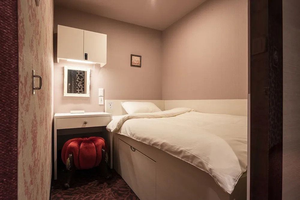 Albida Hotel Aoyama - Caters to Women