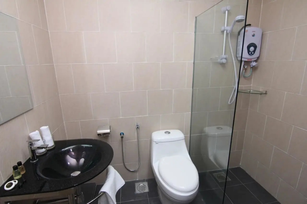 Kingston Hotel 25 - Summit Signature Batu Pahat, Johor