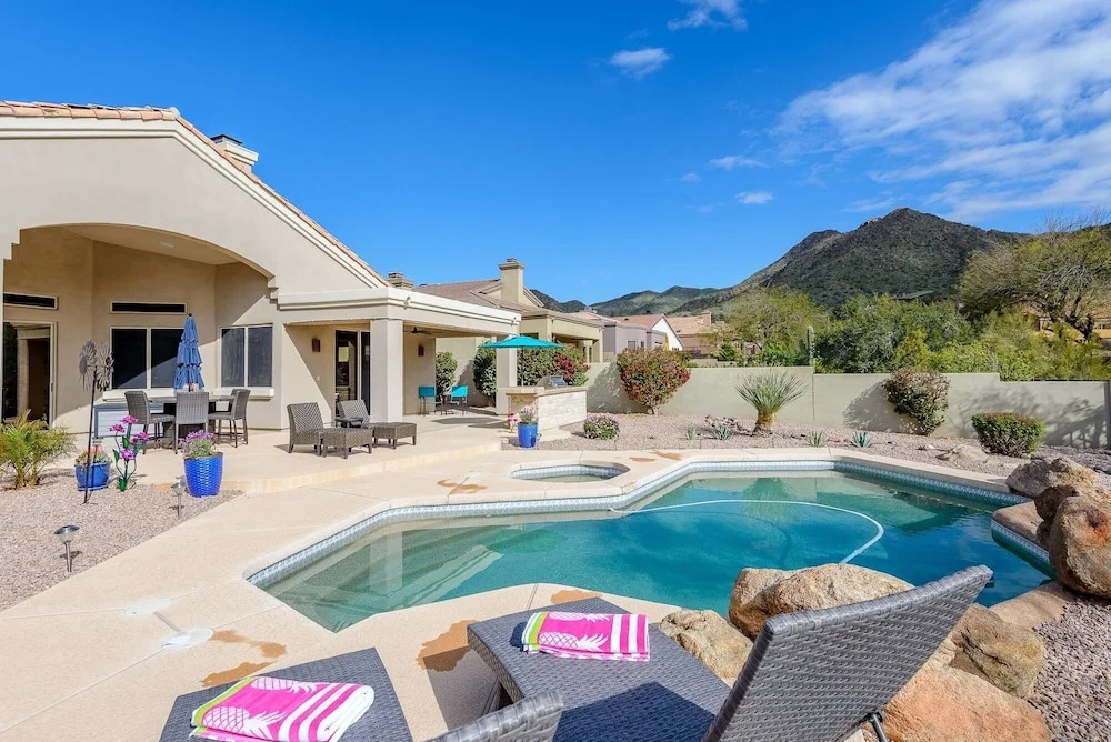Casa Del Sol 3 Bedrooms 2 Bathrooms Home