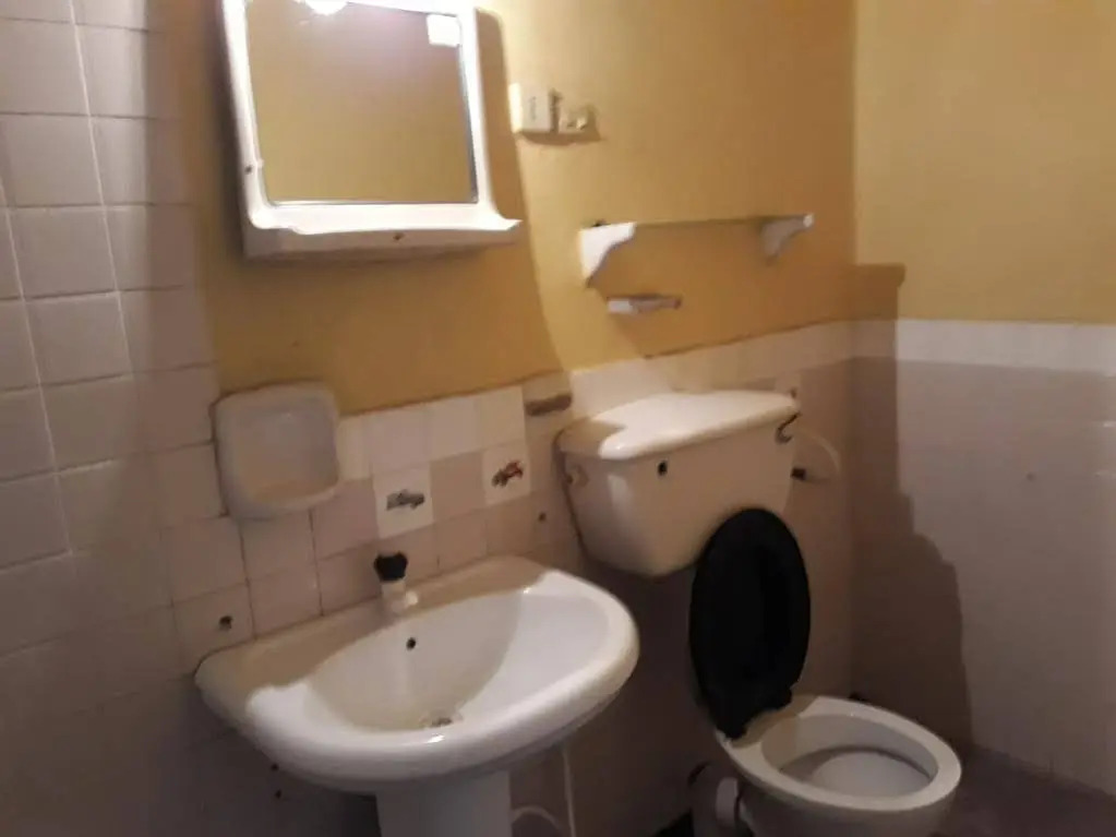 Drop Hostel