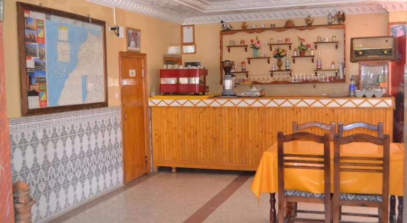 Hotel Almanader