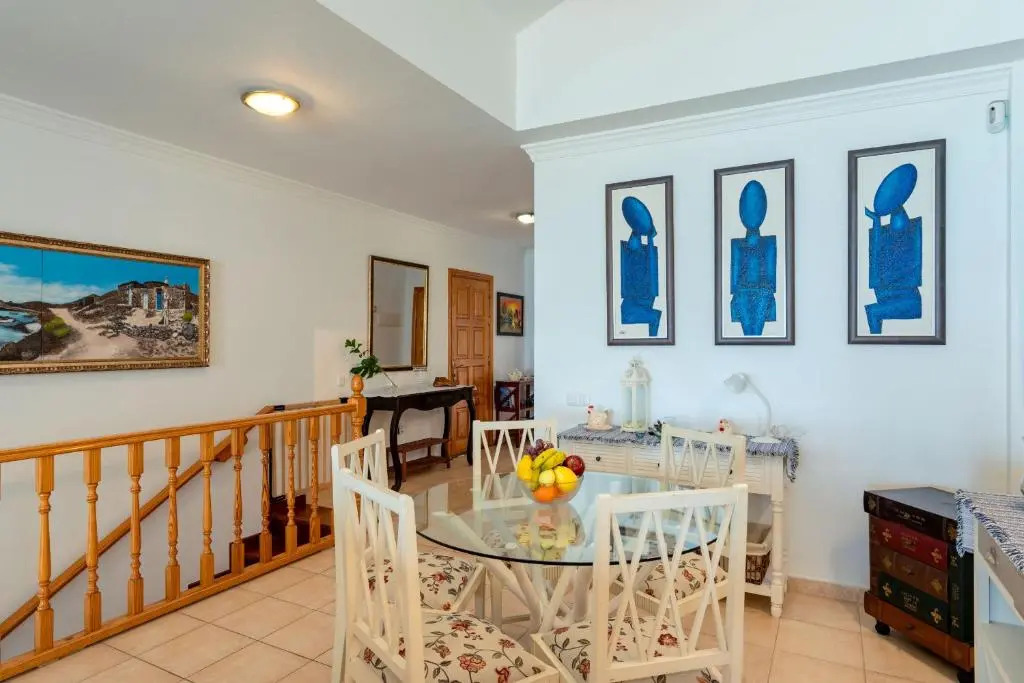 HolidayVilla Marina 2- Beachfront, Wifi , Sea View by Holidayshome