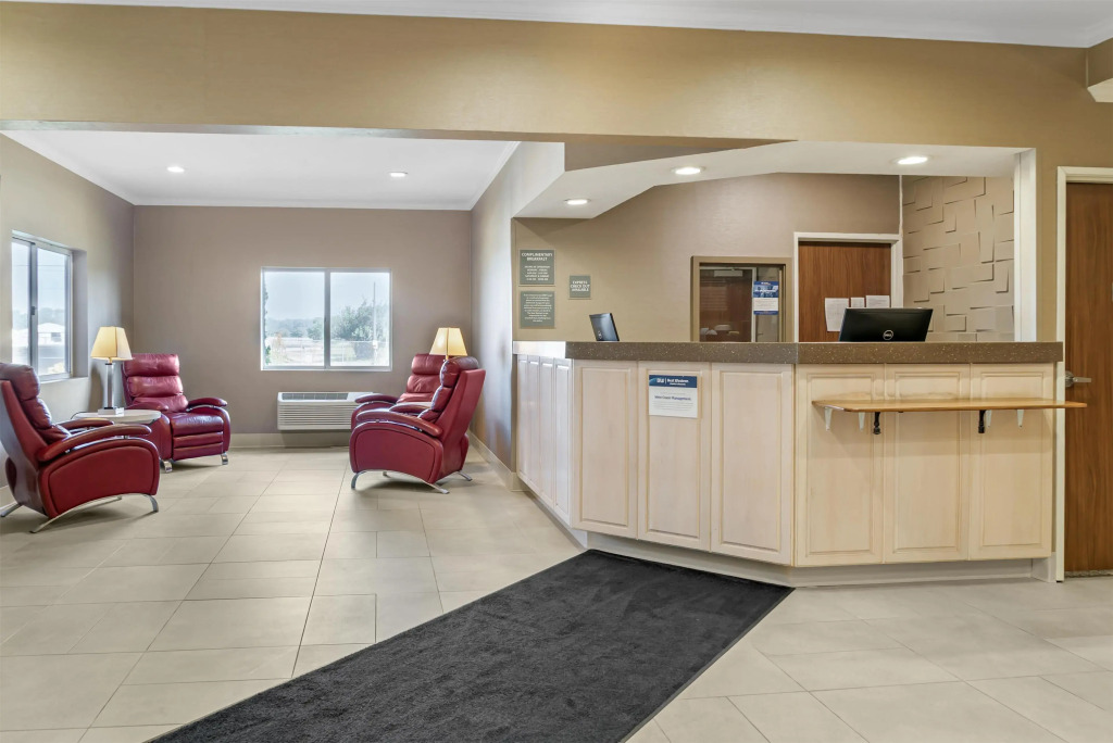 Best Western Lakewinds