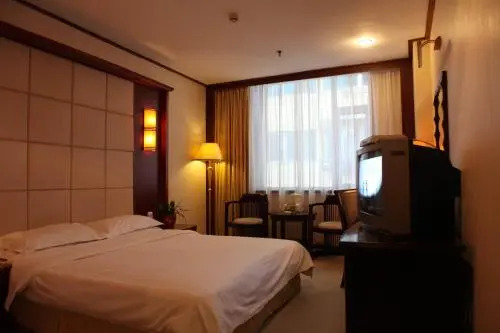 Yicheng Business Hotel
