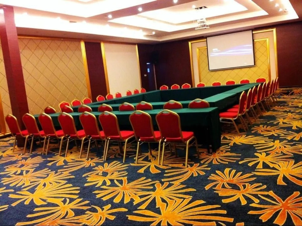 Huamao Hotel