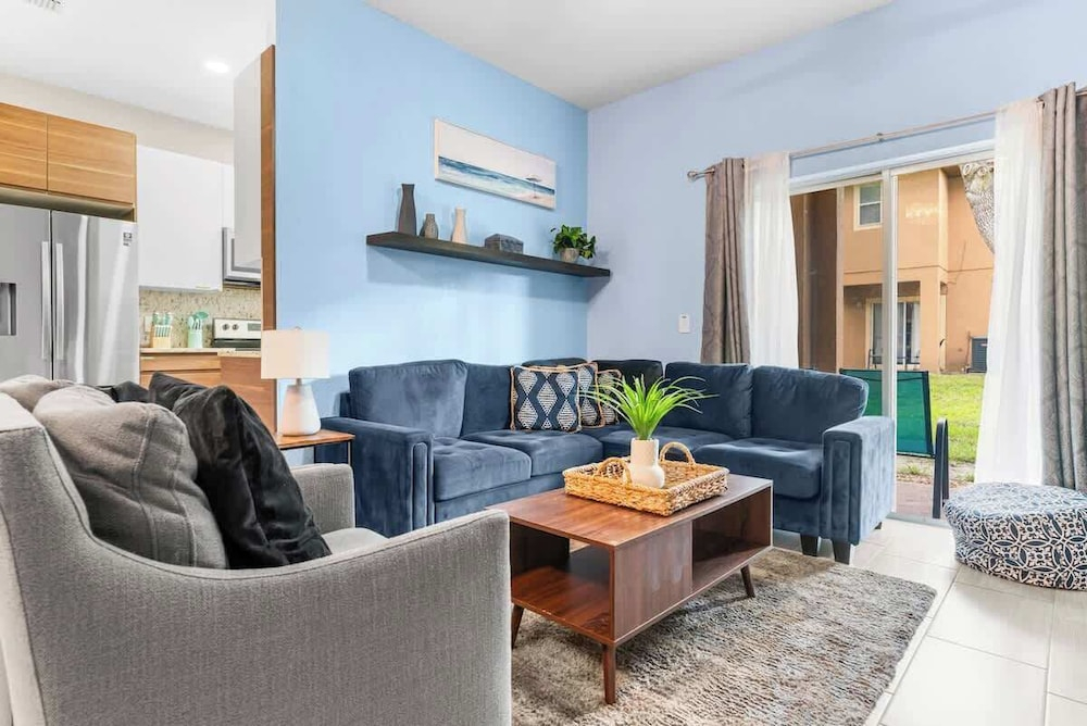 Time of Your Life Townhouse 4bd 3bth Amenities