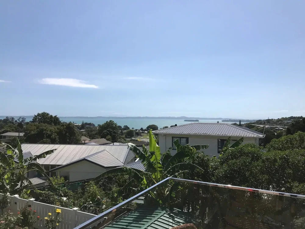 3 Bedroom Village Retreat Home With Sea Views