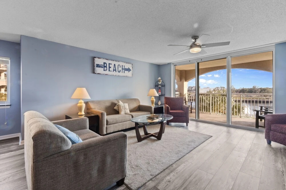 Yacht Club Villas #2-301