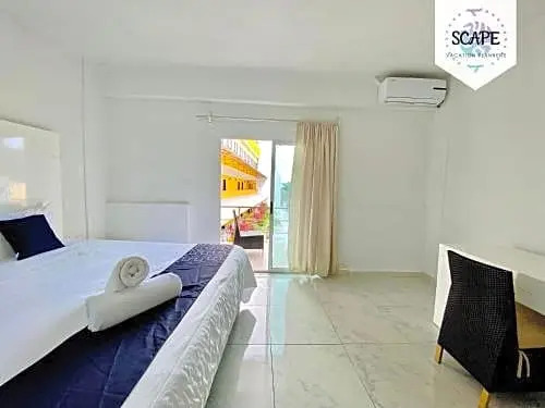 Hotel Suites DLT