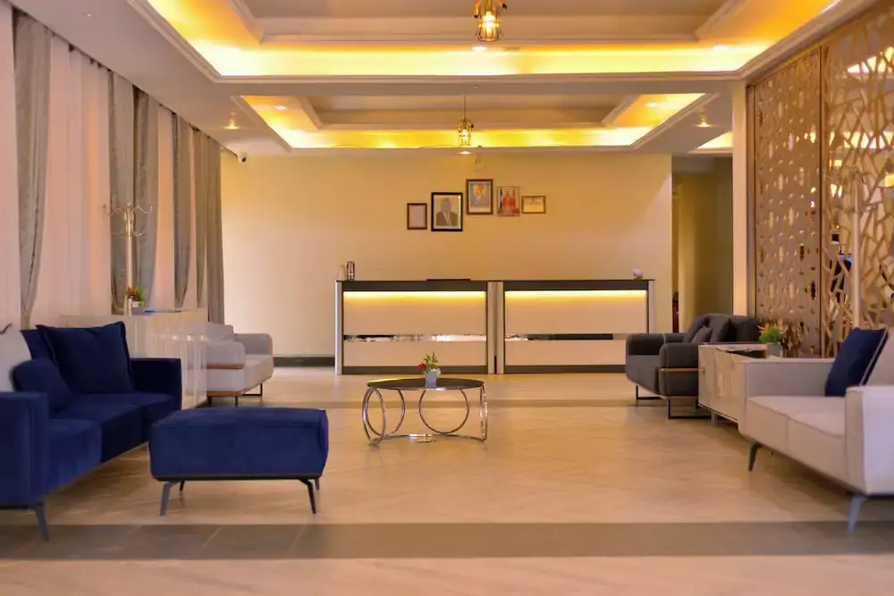 Solo Hites Hotel