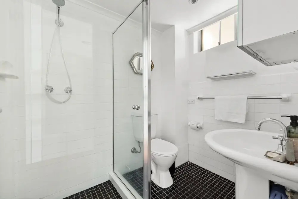 Stylish Studio in the Heart of Vibrant Surry Hills