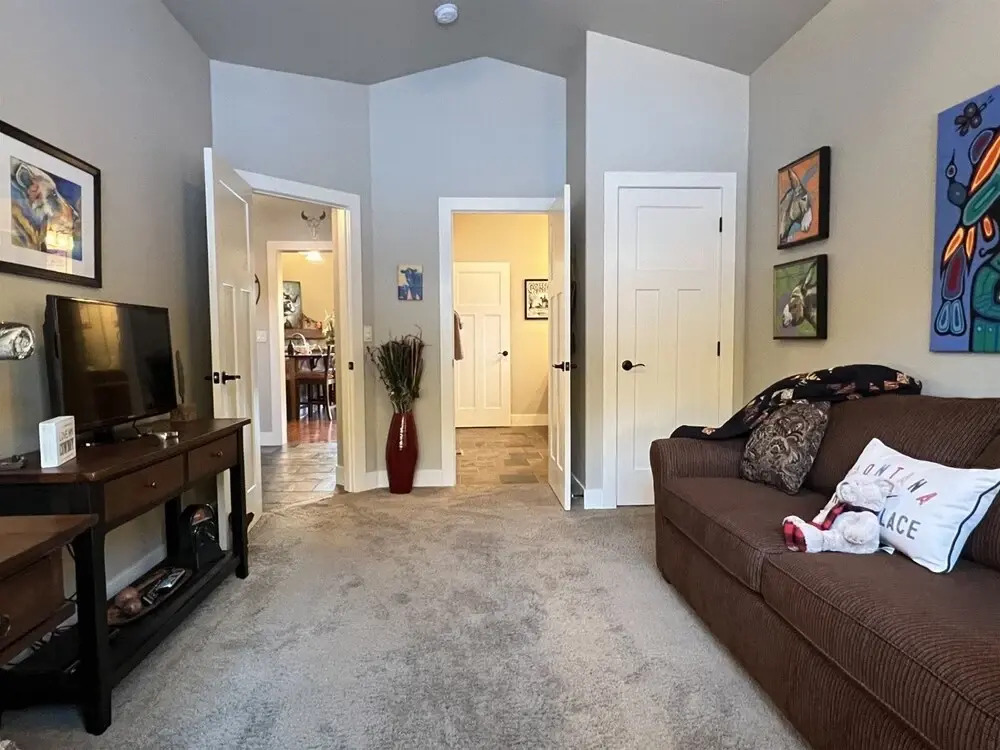 Ol239 Meadow Lake Country Escape