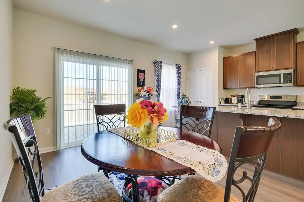 Spacious Hedgesville Retreat ~ 5 Mi to Golf Course