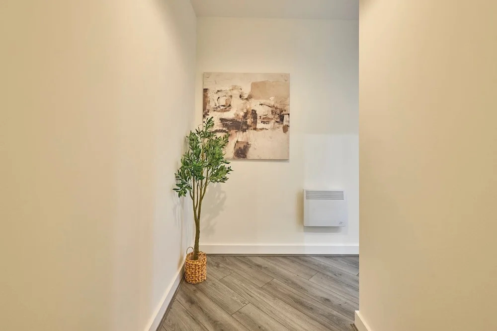 Host Stay 18 Queens Court