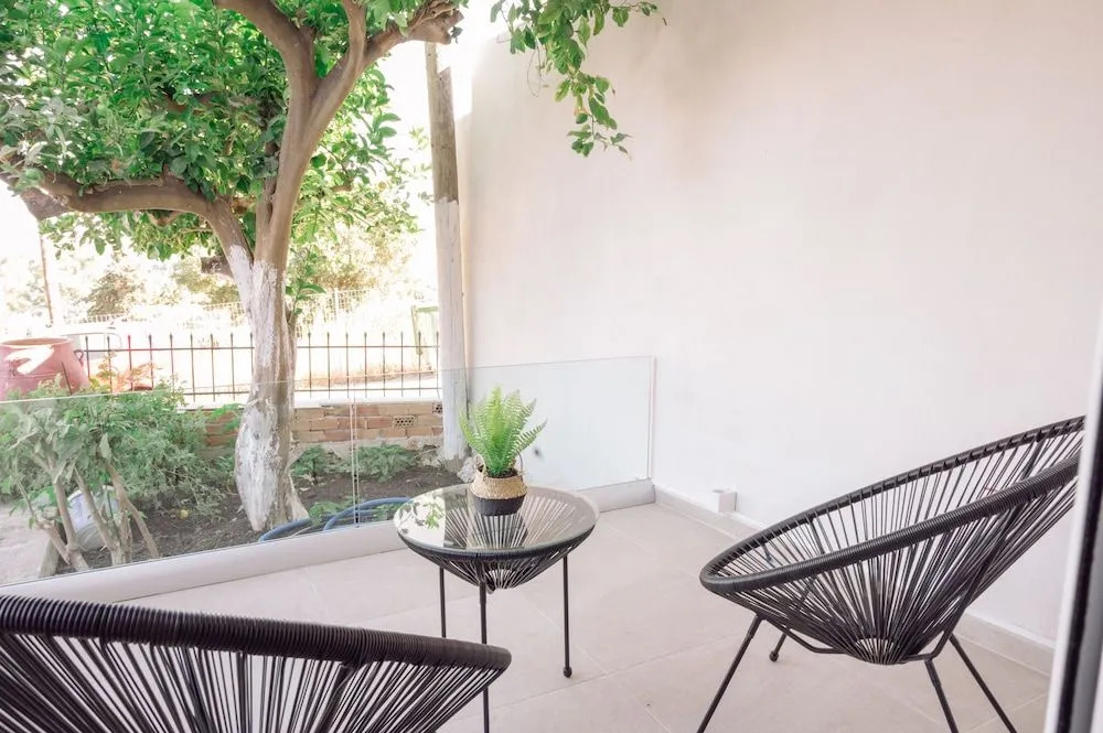 Eleftheria Suites