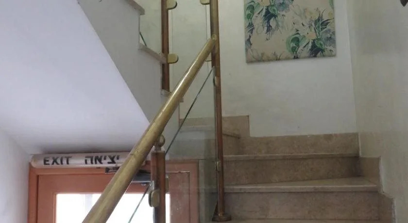 Alon Hotel