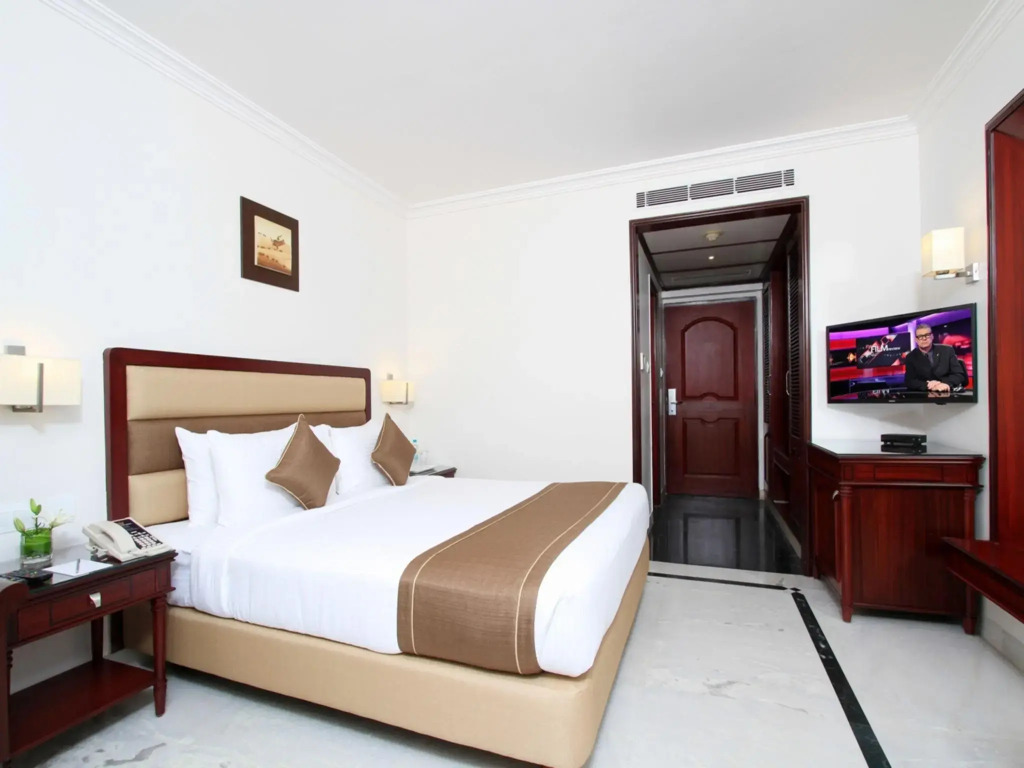 The Rialto Hotel