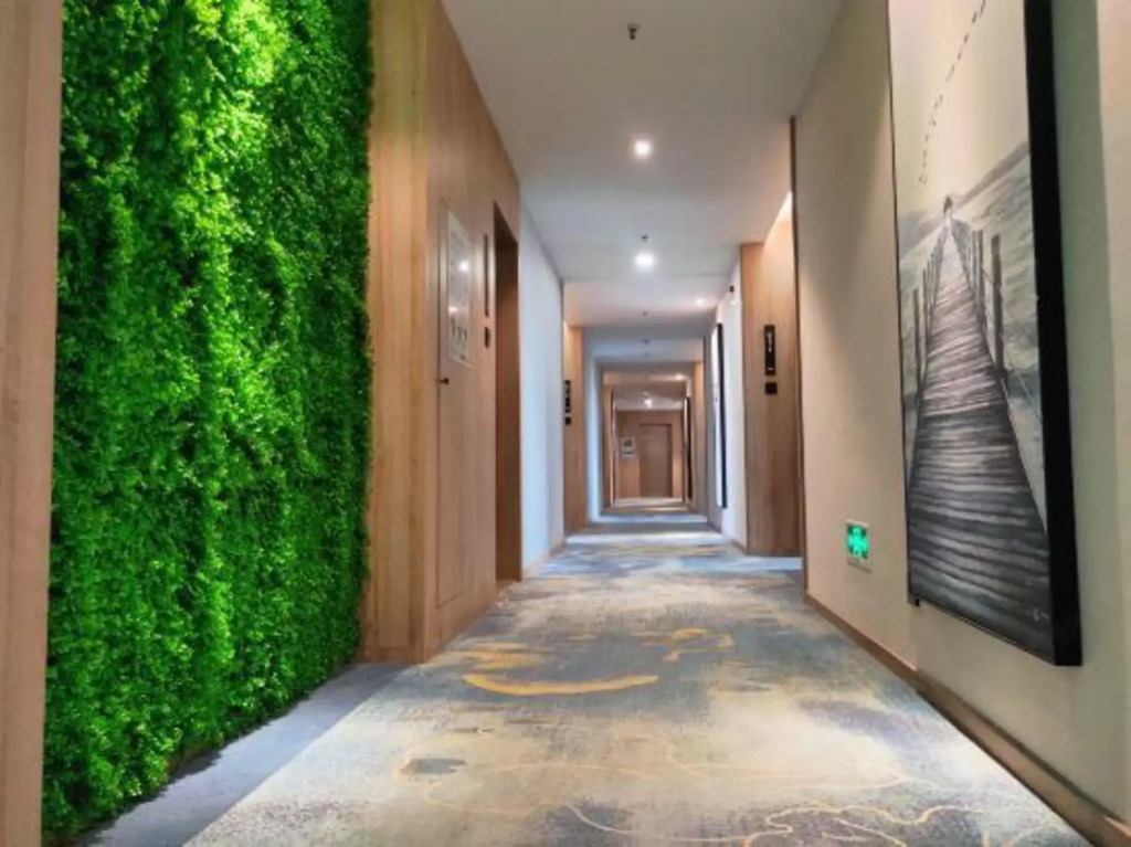Oufeisi Hotel Select (Huzhou Zhili Children's Clothing Wholesale City)