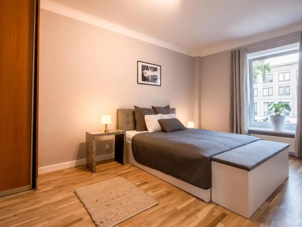 White Residence 4rooms - City Center
