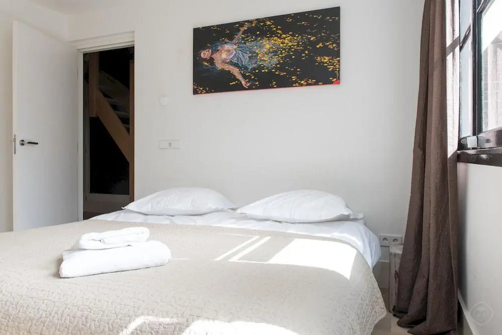 Lionel Apartment
