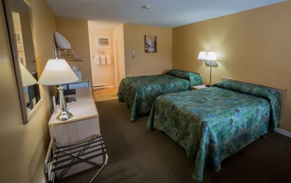 Westwood Motel 100 Mile House