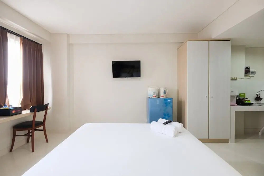 Cozy Studio with City View at Elvis Tower Apartment