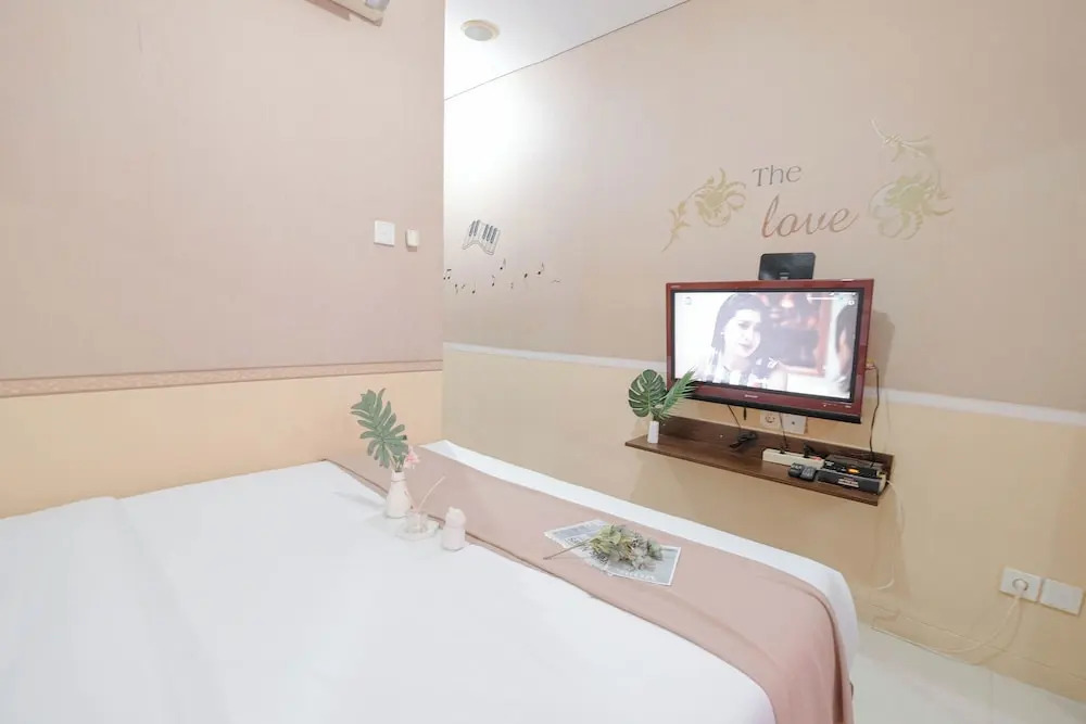 Good Choice Studio Nifarro Park Apartment