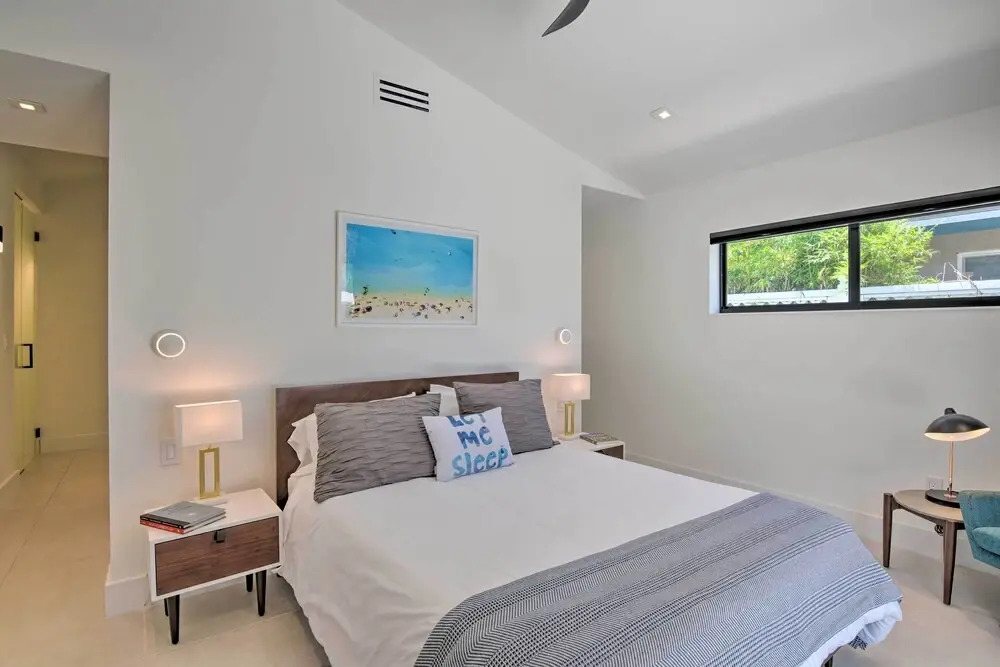 Luxe Wilton Manors Home w/ Private Boat Dock