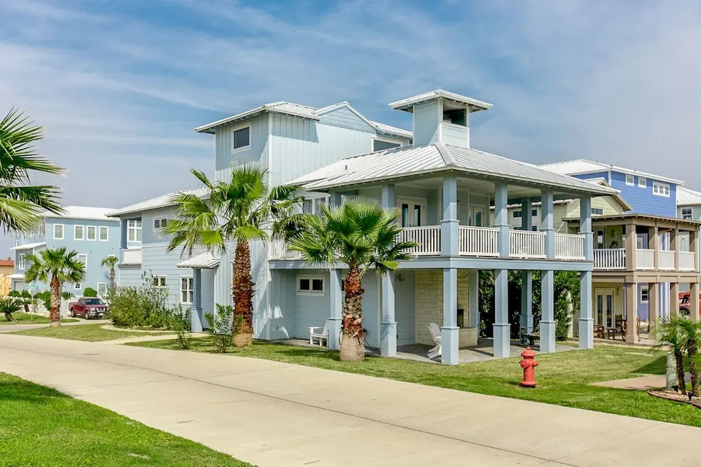 3 Story Gulf View Escape in Port A by RedAwning