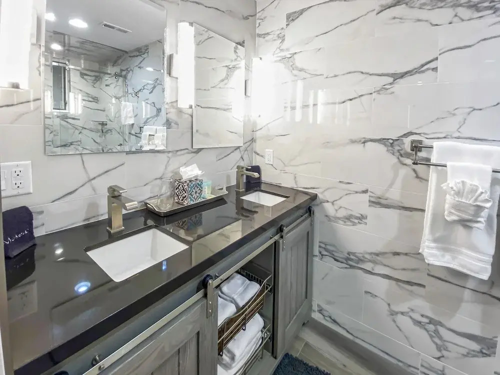 203 Chaparral Luxury At Deer Valley 2 Bedroom Condo