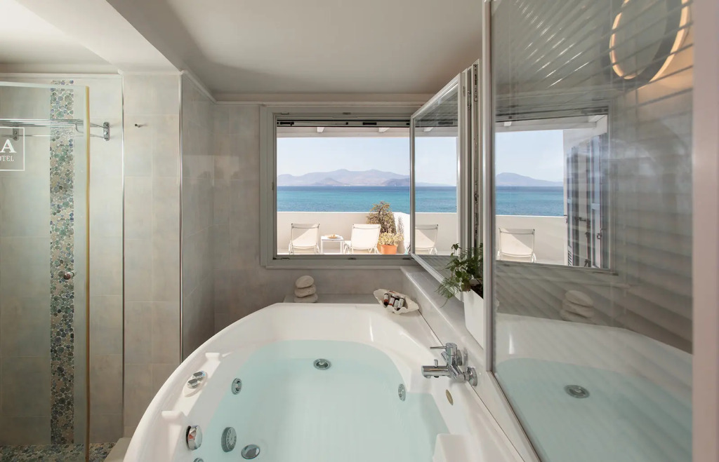 Iria Beach Art Hotel