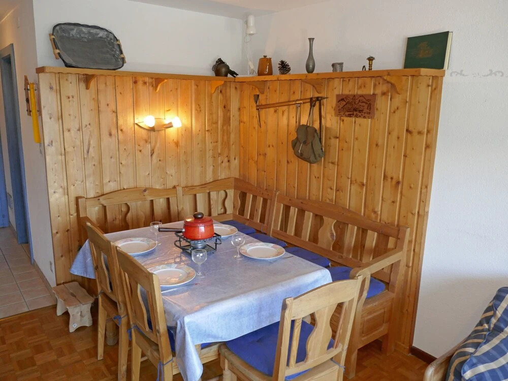 Apartment Valaisia 44b by Interhome
