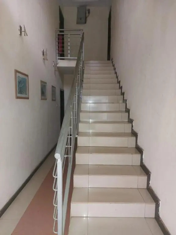 Oko Courts MU1 3 BR Apartment with SWIMMING POOL