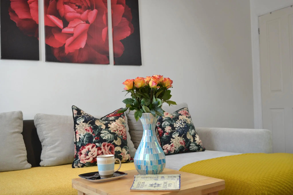 Apartment near Rail Station,FREEparking,Bus Stop