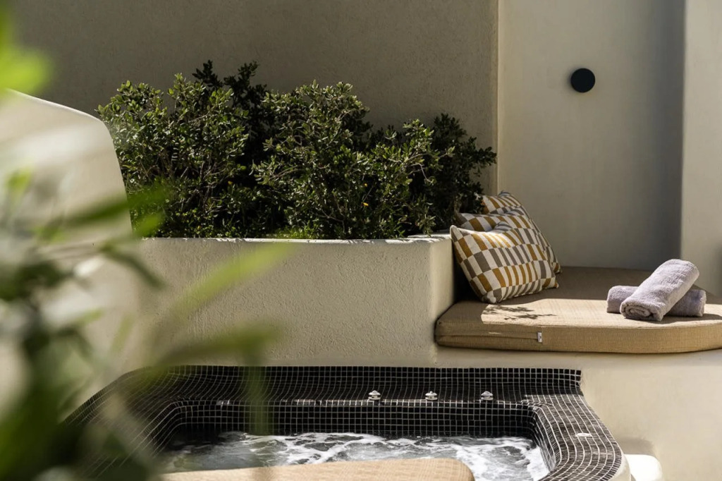 Aeon Suites