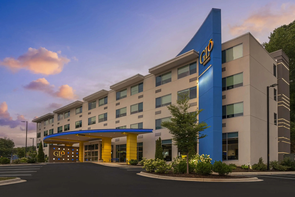 GLo Hotel Asheville-Blue Ridge Parkway