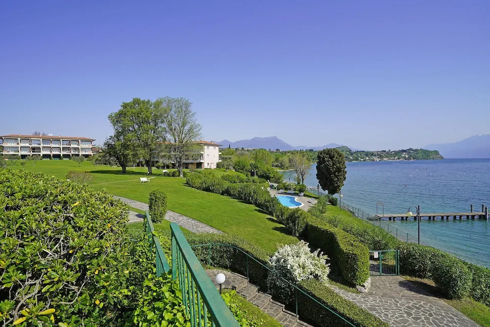 San Sivino 55 con Piscina by Wonderful Italy