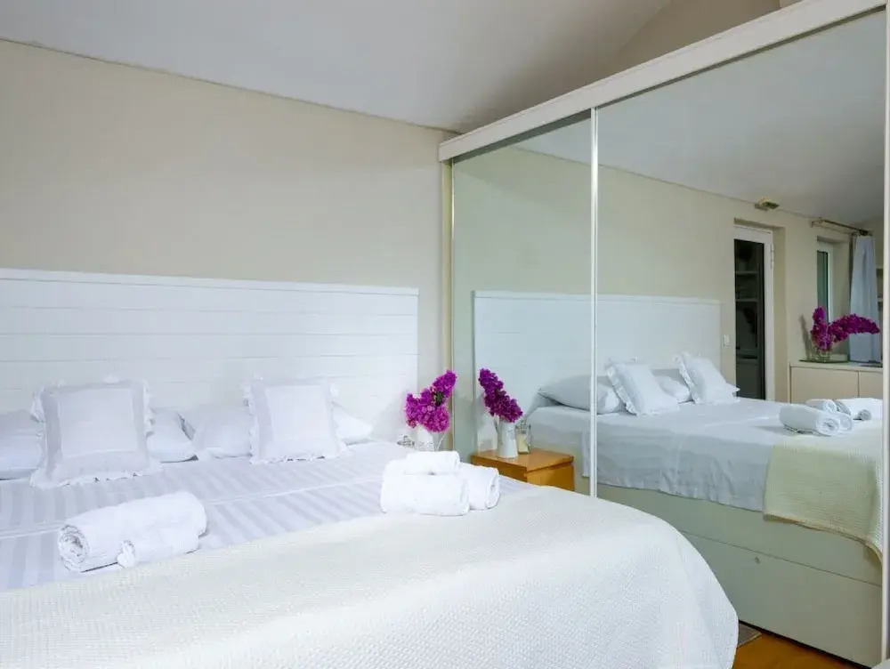 Villa Lola - Four Bedroom Villa With Sea View