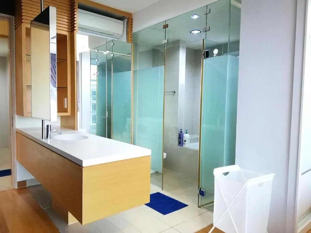 Ara Damansara Oasis Residence, Specious Home 4-8pax, 8min Subang Airport, 10min Sunway