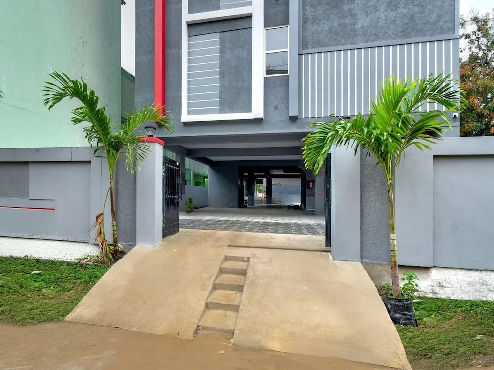 Super Townhouse Nagaram Lake Hyderabad