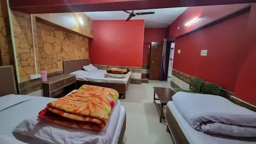 J M S Guest House