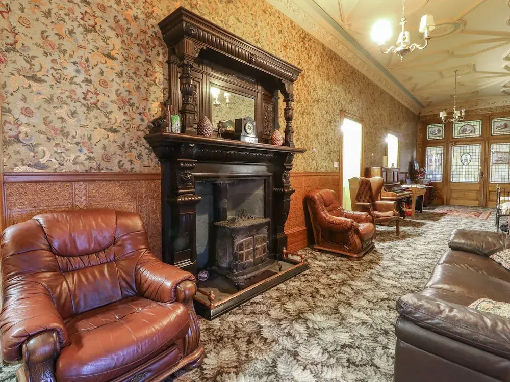 Woodside House