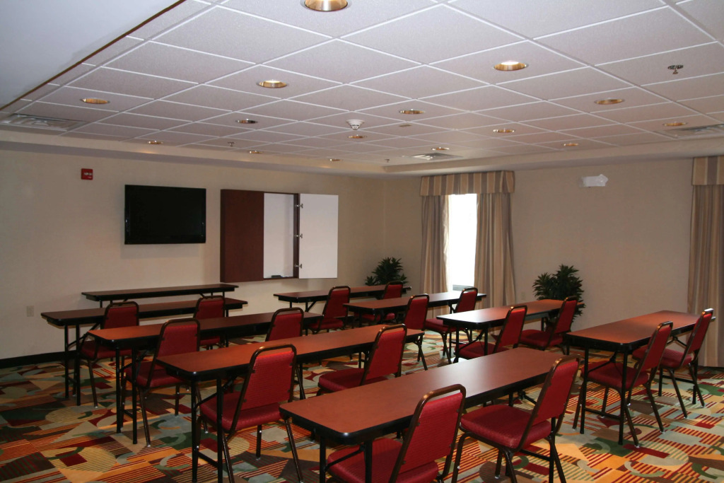 Hampton Inn & Suites Cleveland-Mentor